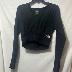 The North Face Women's Black Long Sleeve Top